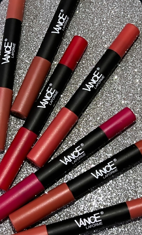 رژ لب مدادی بادوام ونسی Vance شماره 310-فروشگاه اینترنتی آرایشی و بهداشتی آزارو در شیراز