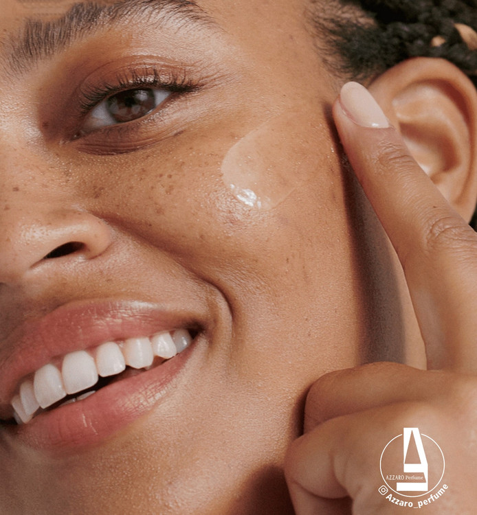 سرم ضد لک کلینیک مدل Even better کلینیک حجم 30 میل-فروشگاه آرایشی و بهداشتی آزارو در شیراز