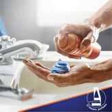 ژل اصلاح ژیلت مدل Almond Oil حجم 200 میل-فروشگاه آرایشی و بهداشتی آزارو در شیراز