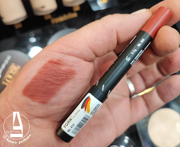 رژ لب مدادی یورن YORN شماره 414-فروشگاه اینترنتی آرایشی و بهداشتی آزارو در شیراز